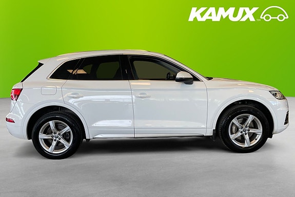 Audi Q5 2 of 5