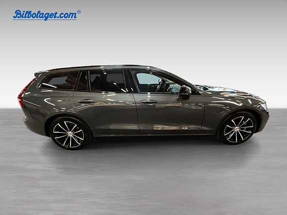 Volvo V60 4 of 5