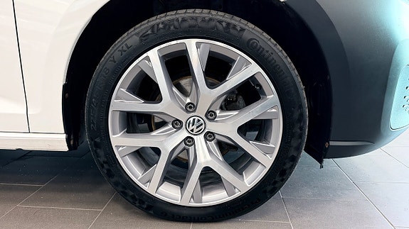 Volkswagen Caddy 23 of 23