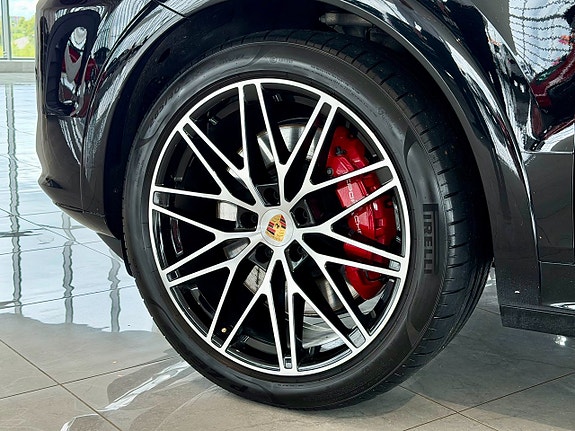 Porsche Cayenne S 27 of 27