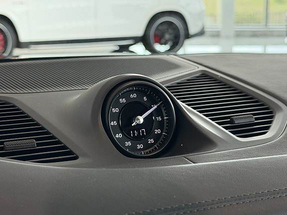 Porsche Cayenne S 25 of 27