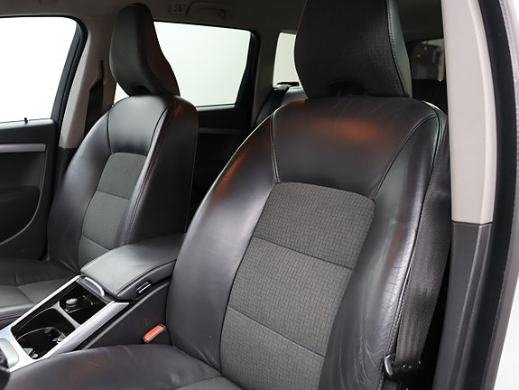Volvo V70 14 of 27
