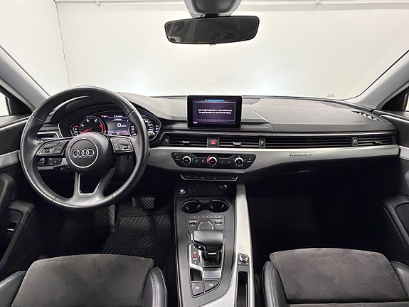 Audi A4 14 of 25
