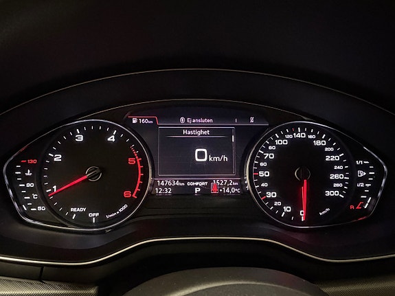 Audi A4 16 of 25