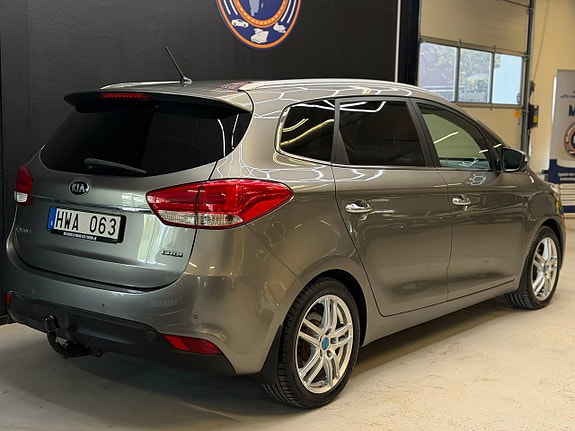 Kia Carens 21 of 23