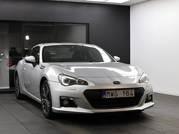 Subaru BRZ 4 of 5