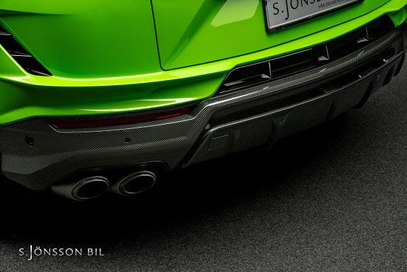 Lamborghini Urus 8 of 30