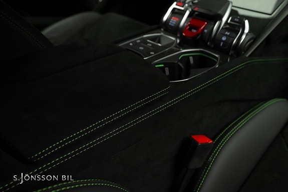 Lamborghini Urus 27 of 30