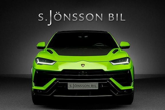 Lamborghini Urus 6 of 30