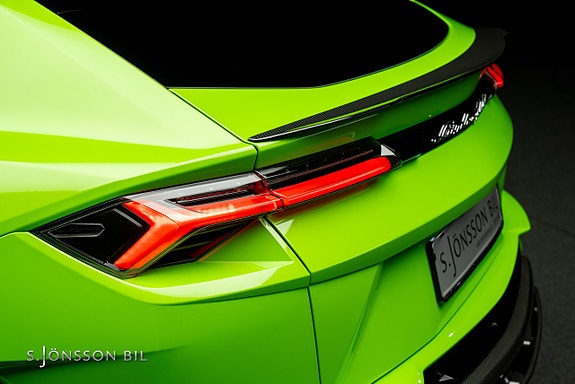 Lamborghini Urus 20 of 30