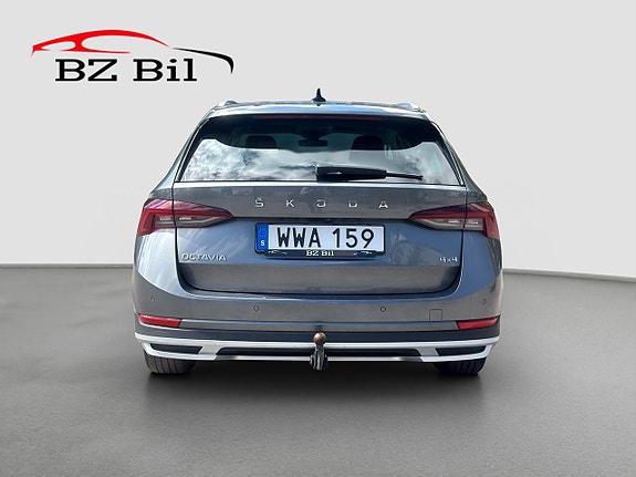 Skoda Octavia Scout 5 of 20