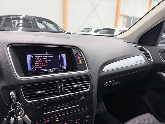 Audi Q5 12 of 17