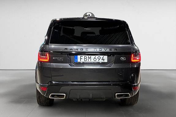 Land Rover Range Rover Sport 5 of 5