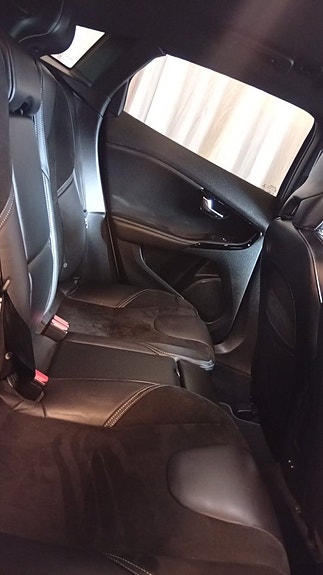 Volvo V40 7 of 7