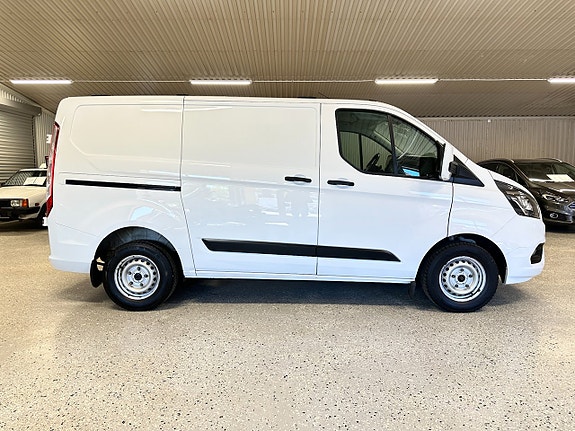 Ford Transit Custom 4 of 5