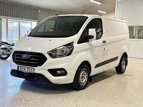 Ford Transit Custom 2 of 5