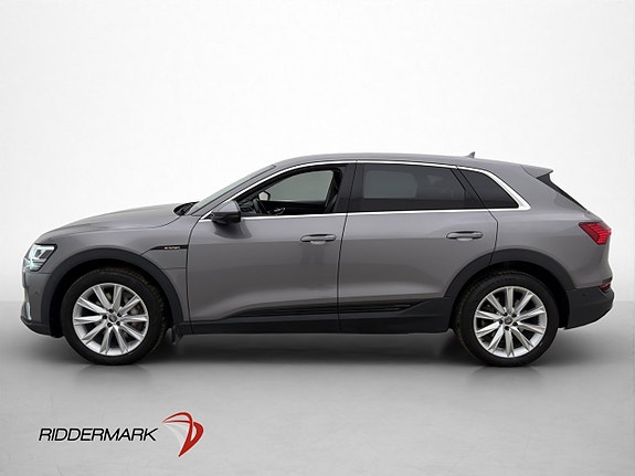 Audi e-tron 5 of 5