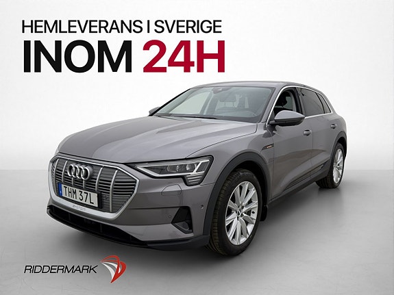 Audi e-tron 4 of 30