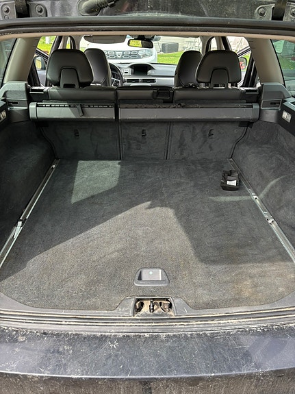 Volvo V70 4 of 6