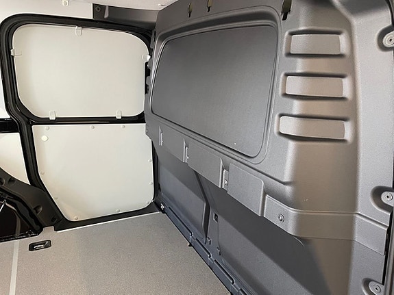 Volkswagen Caddy 13 of 21