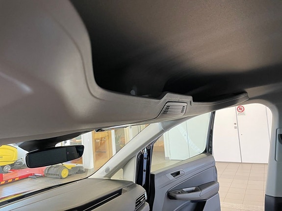 Volkswagen Caddy 20 of 21