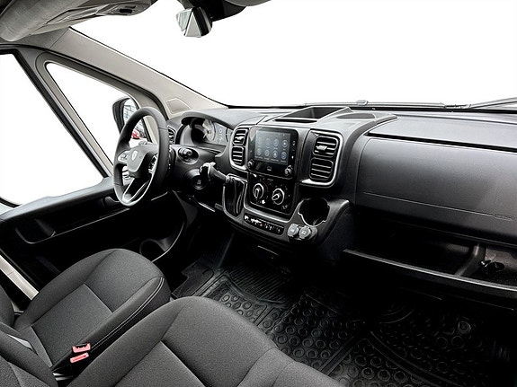 Peugeot Boxer 10 of 14