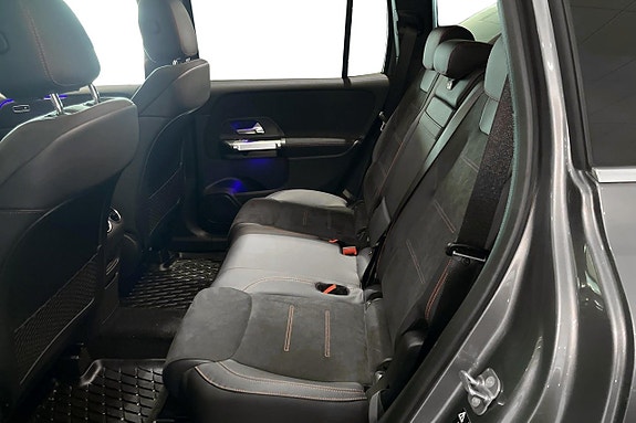 Mercedes-Benz GLB200 10 of 19