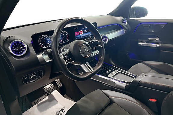 Mercedes-Benz GLB200 7 of 19