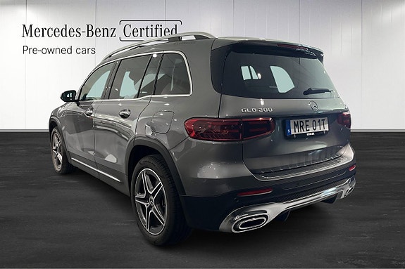 Mercedes-Benz GLB200 4 of 5
