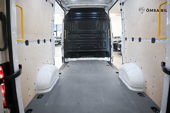Volkswagen Crafter 35 13 of 13
