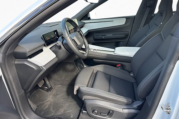 Polestar 4 10 of 18