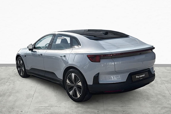 Polestar 4 7 of 20