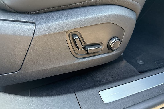 Polestar 4 17 of 20