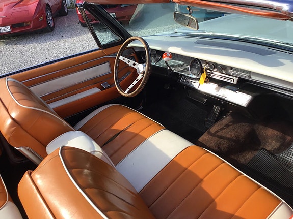 Cadillac Deville 15 of 30