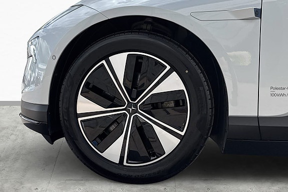 Polestar 4 5 of 20