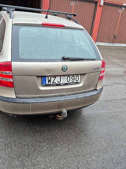 Skoda Octavia 8 of 8