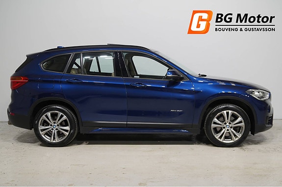 BMW X1 2 of 5