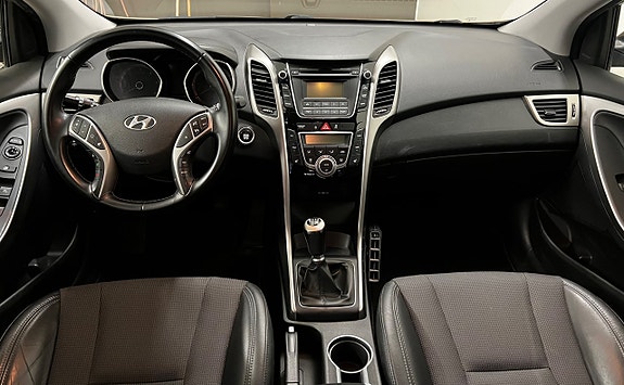 Hyundai i30 5 of 5