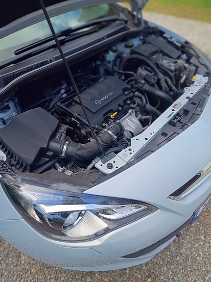 Opel Astra 9 of 13