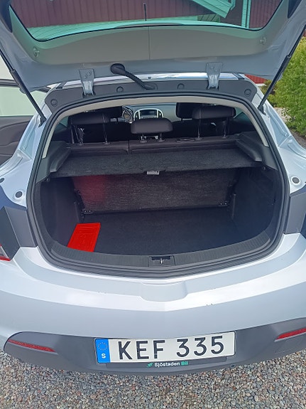 Opel Astra 4 of 5