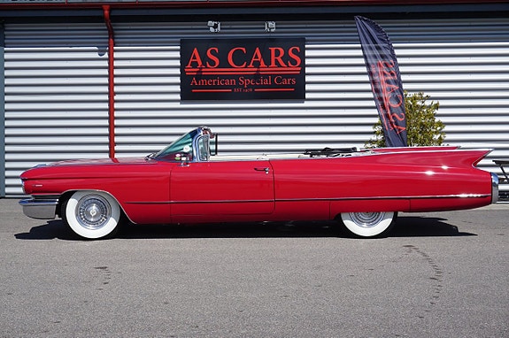 Cadillac Convertible 5 of 25