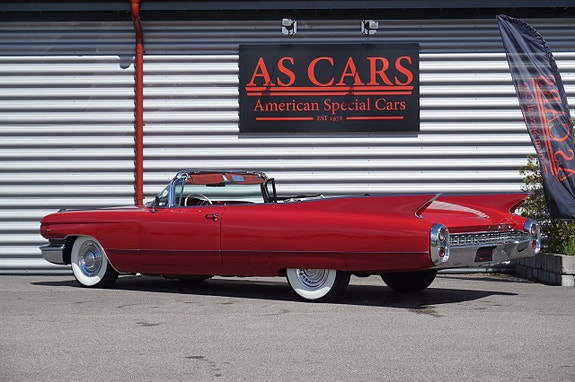 Cadillac Convertible 14 of 25