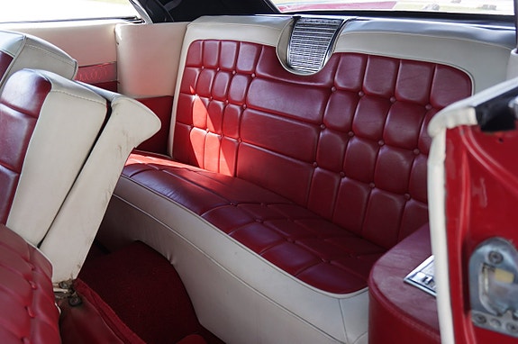 Cadillac Convertible 18 of 25