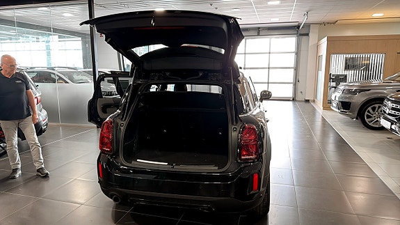 MINI Countryman Cooper SE 8 of 9