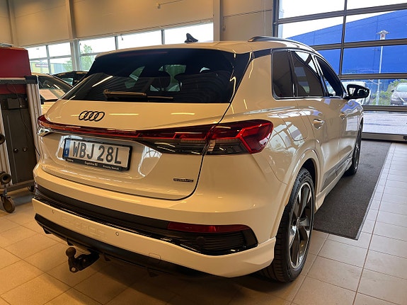 Audi Q4 e-tron 5 of 5
