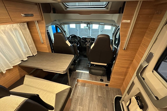 Weinsberg CaraSuite 650 MEG Edition Spicy 7 of 17