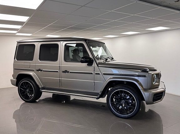 Mercedes-Benz G63 15 of 18
