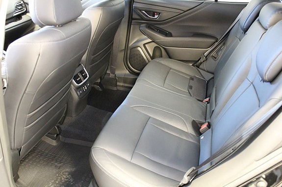 Subaru Outback 6 of 14