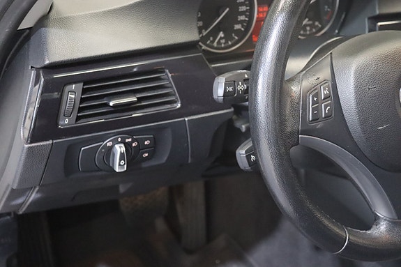 BMW 325i 15 of 20