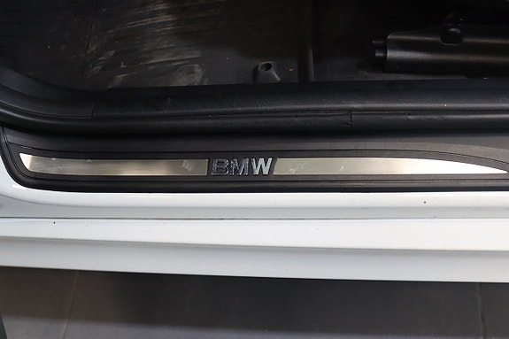 BMW 325i 17 of 20